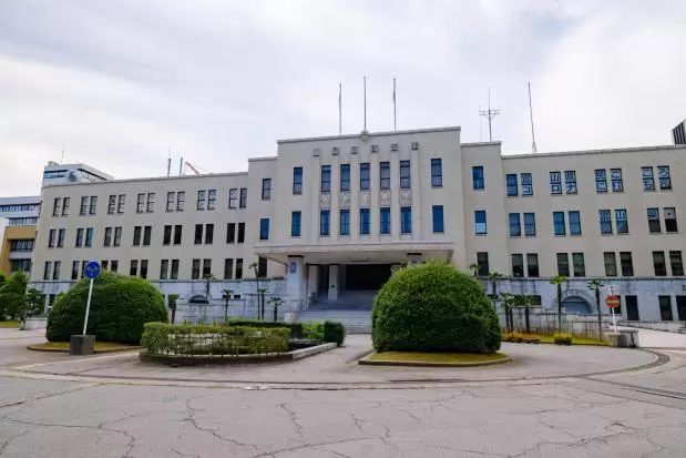 公立中学校の女性教諭(36)、飲酒運転で人身事故を起こし懲戒免職