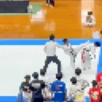 子どもの空手大会で“危険な”反則行為が波紋　試合中断中の後頭部ハイキックで小学生が倒れ込む衝撃映像、法的責任は？